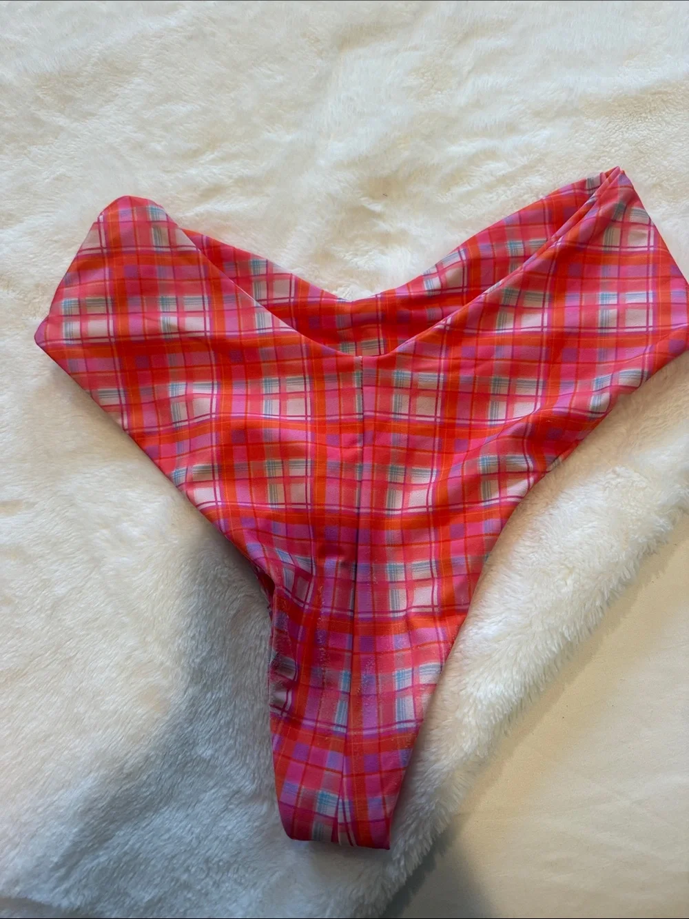 Skatie bikini set with matching akirt